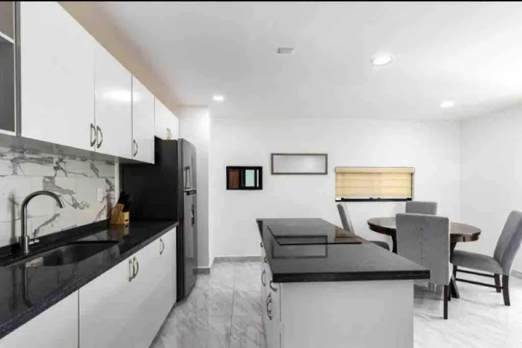 Апартаменты Ocean Views 1-Bdrm Condo W-Pool Кабо-Сан-Лукас