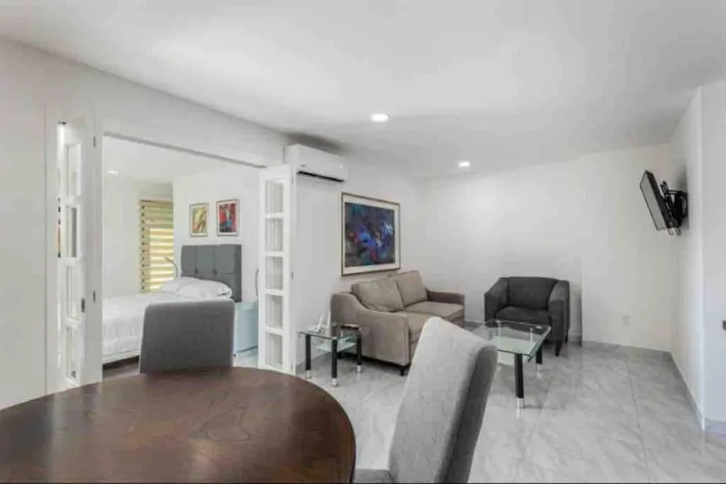 Апартаменты Ocean Views 1-Bdrm Condo W-Pool Кабо-Сан-Лукас